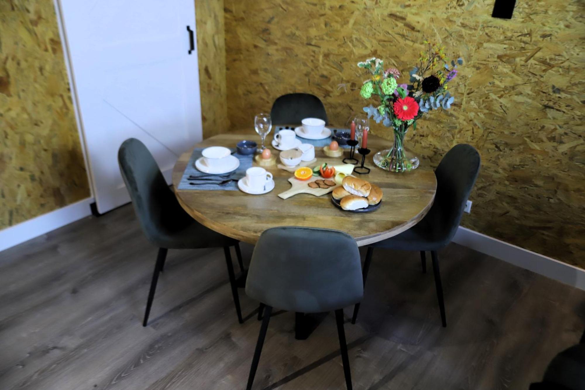 Mimosa Bed & Breakfast In Ijsselmuiden Екстериор снимка